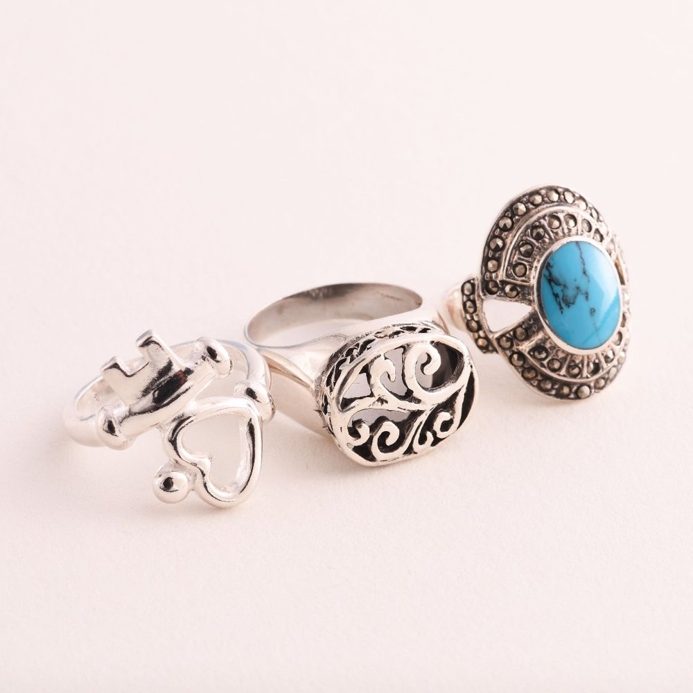 3 sterling silver rings - (A64)